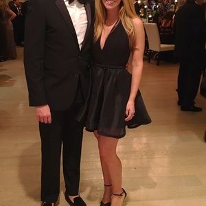 Alice and Olivia adorable party dress!